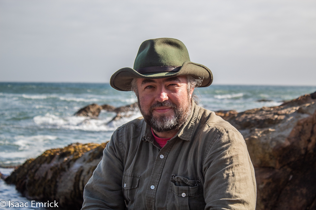 Dork on the wrong side of the Camera